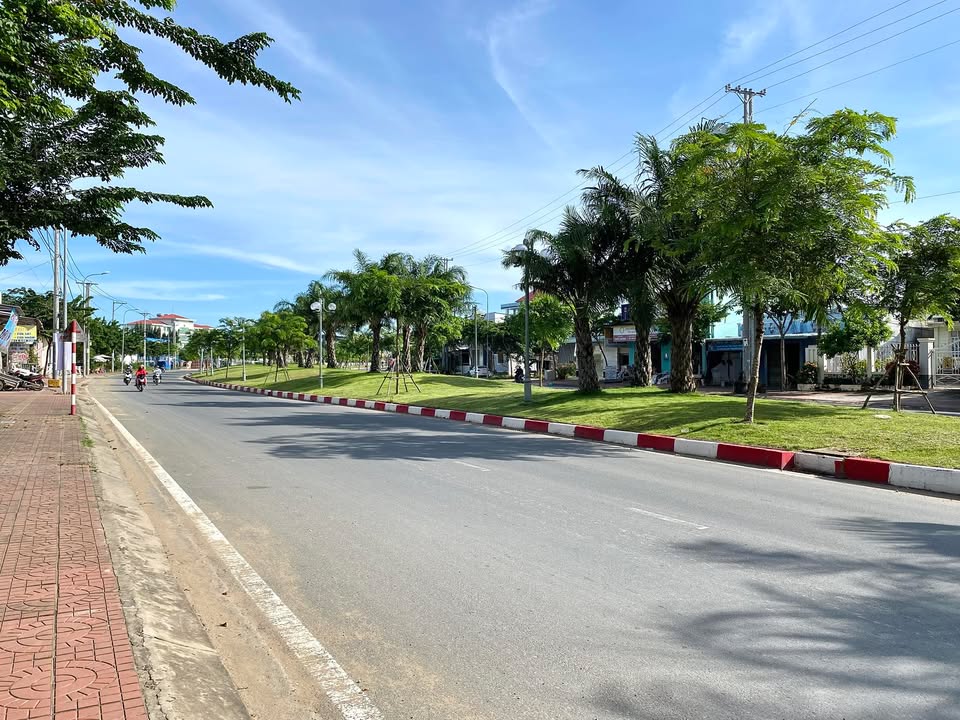 Đất nền hẻm ô tô Bạc Liêu 243m² giá 950 triệu - Tiềm năng đầu tư cao!