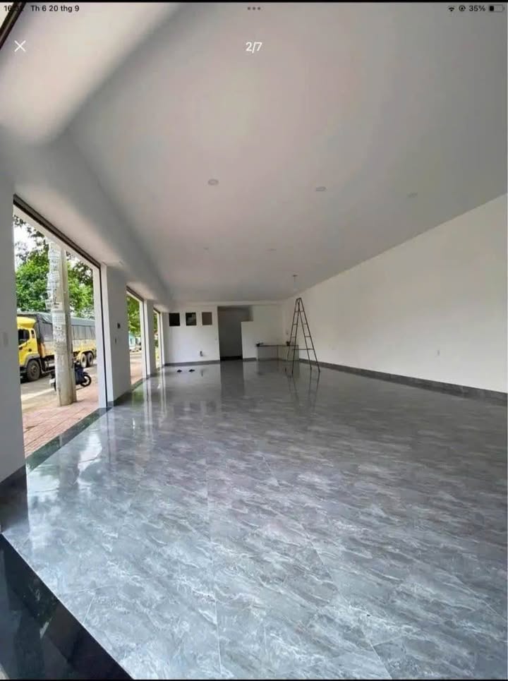 Nhà cho thuê mặt tiền Hùng Vương 150m² giá 15 triệu - Nhà mới, sạch sẽ, tiện ích đầy đủ!
