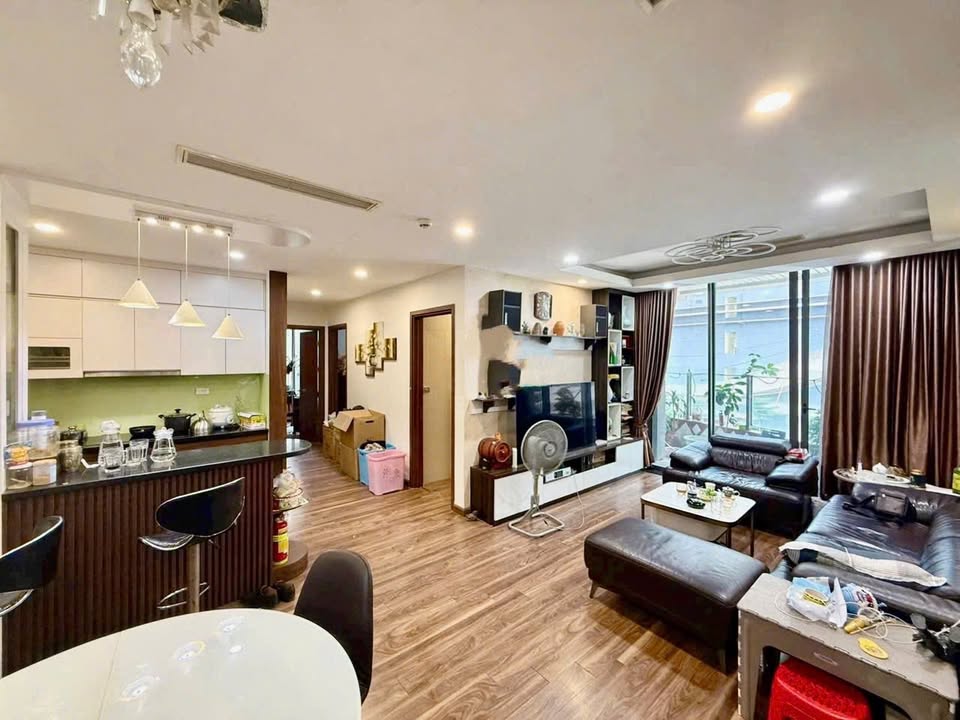 Căn hộ 4 phòng ngủ Ngoại Giao Đoàn 136m² - Thiết kế hiện đại, vào ở ngay!