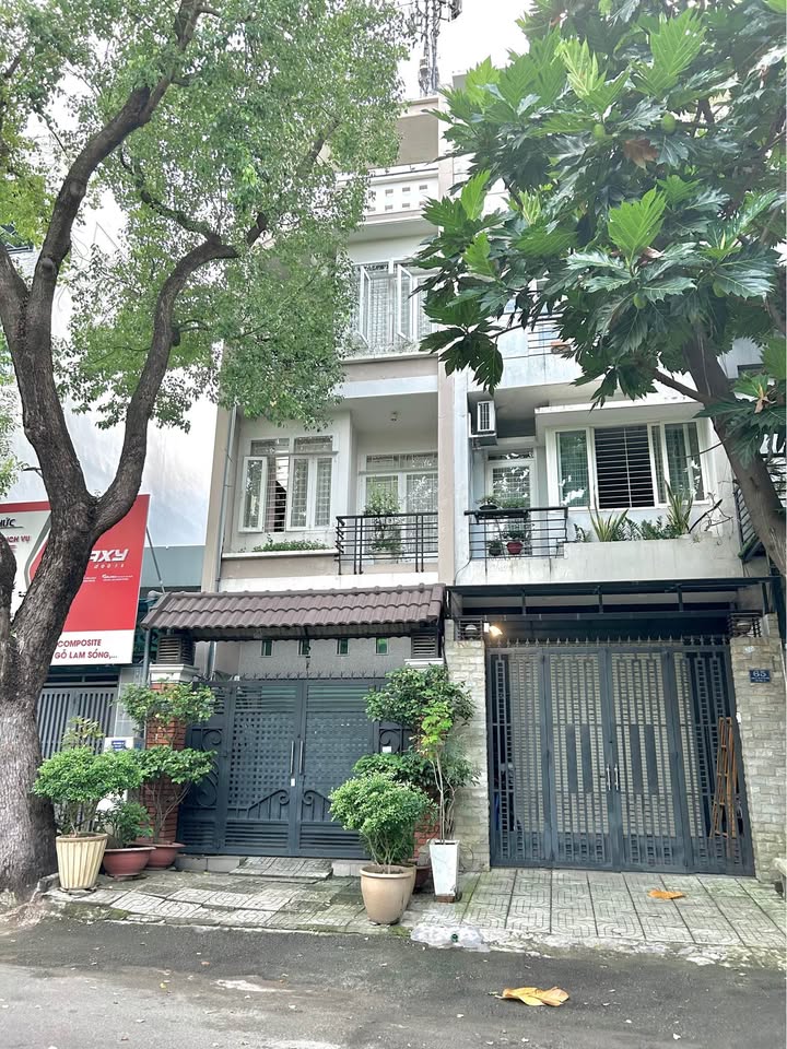 Nhà phố Tân Quy Đông, Quận 7, 72m² giá 10 tỷ - Khu dân cư cao cấp an ninh!