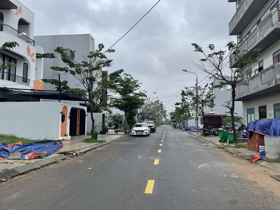 Đất nền Khu đô thị Nam - Hòa Xuân, Đà Nẵng 105m² giá 5.3 tỷ - Đầu tư sinh lời lý tưởng!