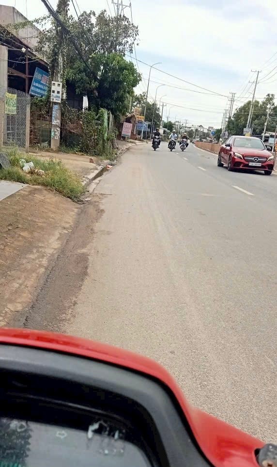 Đất mặt tiền Võ Thị Sáu, Phước Hưng 400m² giá 5.3 tỷ - Khu kinh doanh sầm uất!