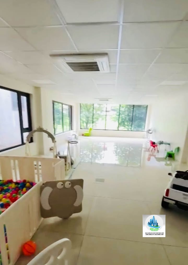 Văn phòng cho thuê tại Ngọc Lâm, Long Biên 120m² giá 12 triệu - Không gian sáng tạo lý tưởng!