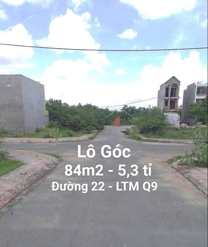 Đất lô góc Quận 9 - Long Thạnh Mỹ 84m² giá 5.3 tỷ - Sổ hồng riêng, vị trí đắc địa!