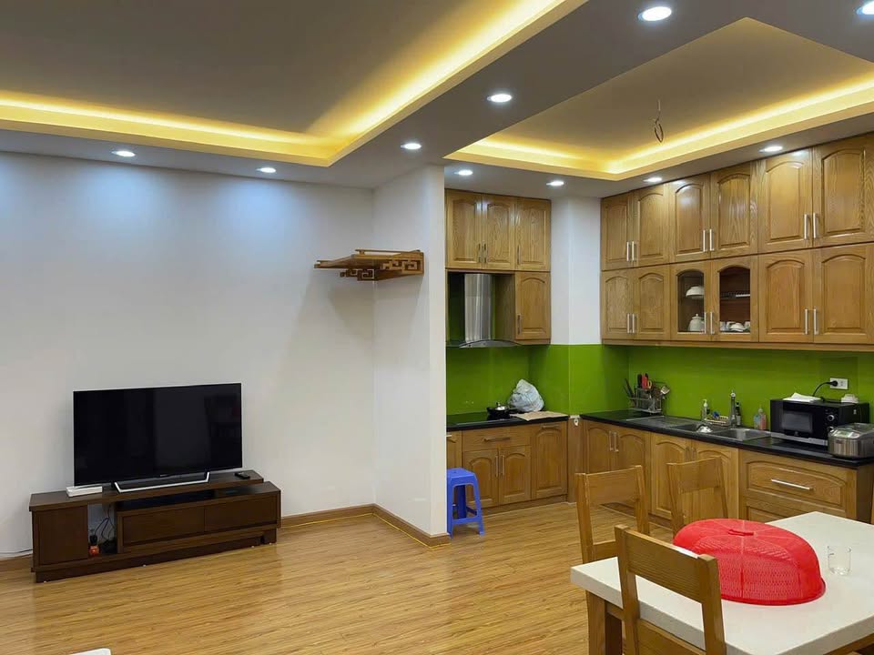 Căn hộ B10B Nam Trung Yên 75m² giá 10 triệu - Thích hợp làm văn phòng hoặc ở gia đình!