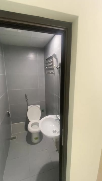 Phòng cho thuê Ngõ 683 Nguyễn Khoái 25m² giá 3.4 triệu - Không chung chủ, thoải mái giờ giấc!