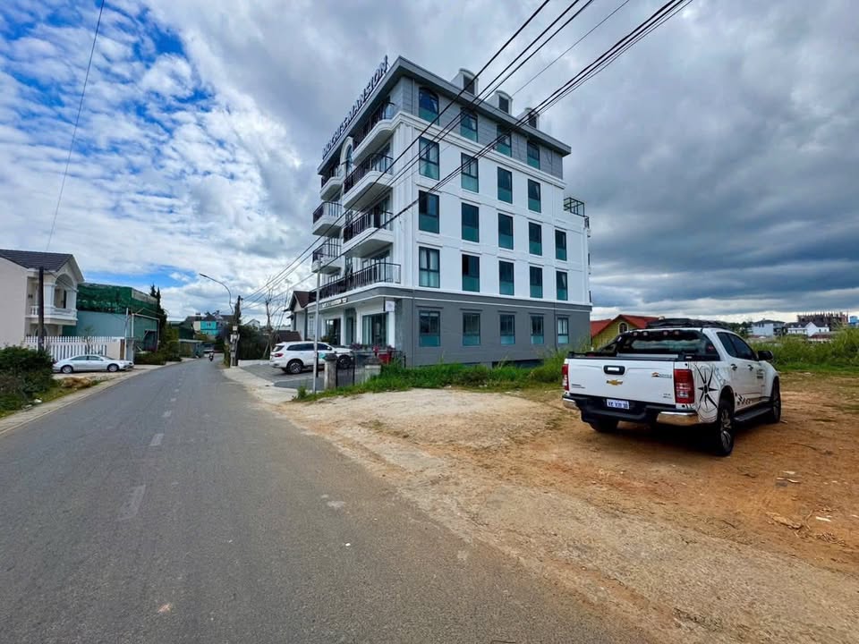 Đất mặt tiền Trần Đại Nghĩa, Đà Lạt 804m² giá 20 tỷ - Cơ hội đầu tư sinh lời cao!