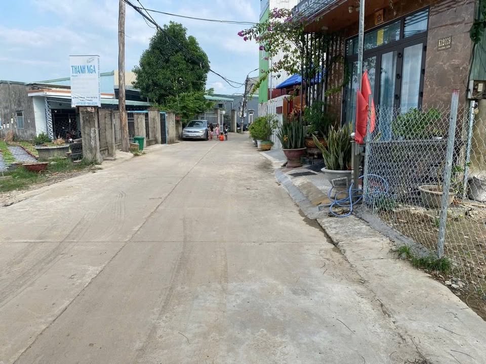 Đất nền K12 Trường Sơn, Hòa Thọ Tây 100m² giá chỉ 2.1 tỷ - Đầu tư sinh lời hấp dẫn!