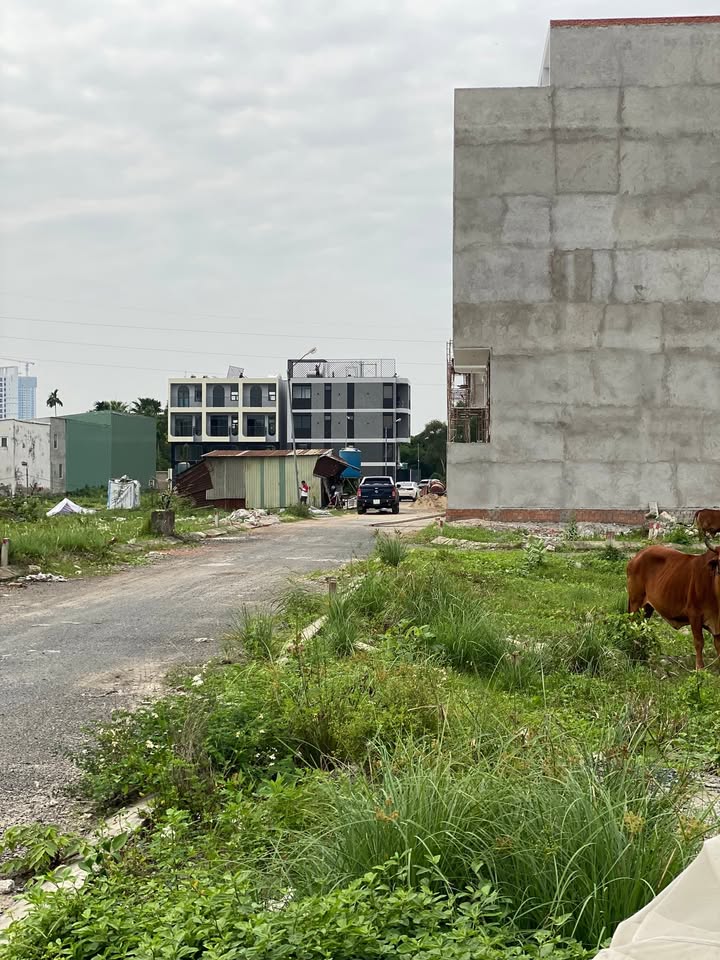 Đất nền Thủ Đức 56m² giá 3,2 tỷ - Sổ hồng chính chủ, thương lượng!