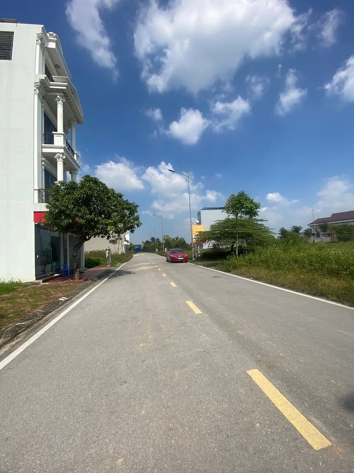 Đất nền KĐT Nam Sông Đào 60.8m² giá tốt - Sẵn sàng sở hữu ngay!