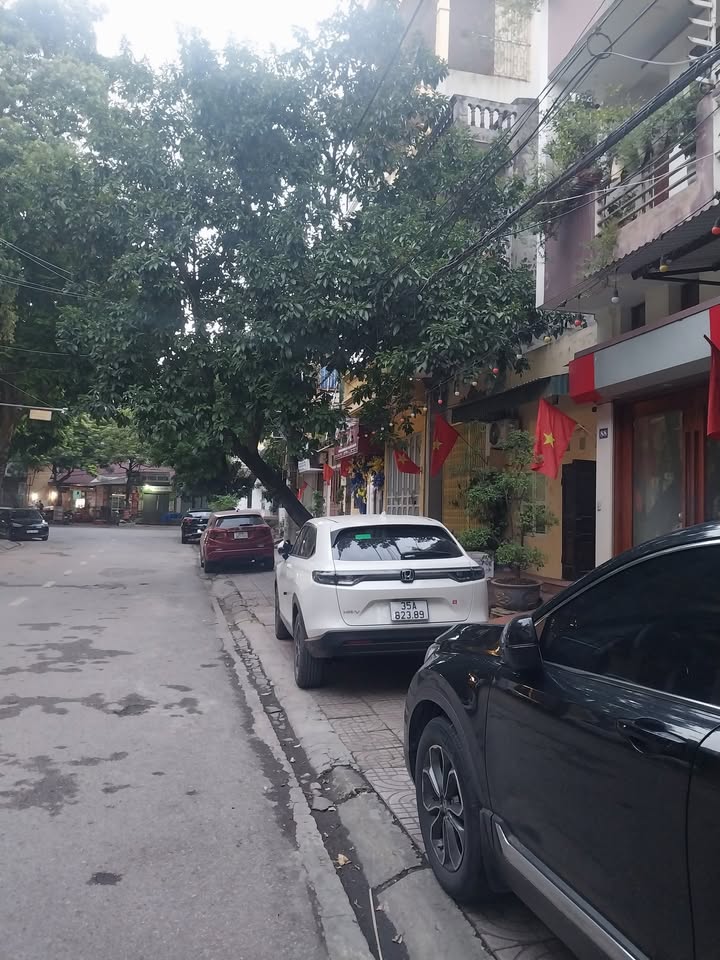 Bán đất tặng nhà 2 tầng tại Trần Phú, Ninh Bình 65m² - Kinh doanh sầm uất!