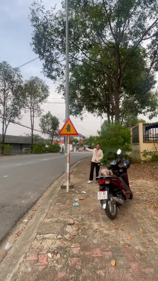 Đất mặt tiền đường Nguyễn Đức Thuận, Phú Lợi, Thủ Dầu Một 191.3m² giá 5 tỷ - Cơ hội đầu tư tuyệt vời!