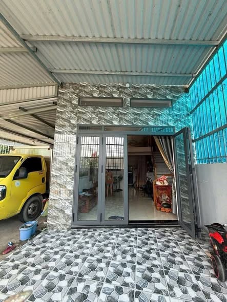 Nhà riêng Tân Phước Khánh Tân Uyên 181m² giá 2 tỷ - Sổ đỏ chính chủ
