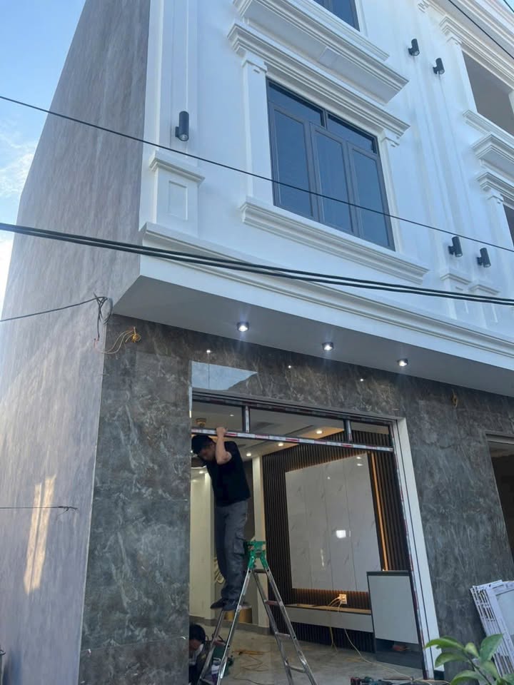 Nhà 3 tầng Hồng Thái, An Dương 45m² giá 2.05 tỷ - Chính chủ bán gấp!