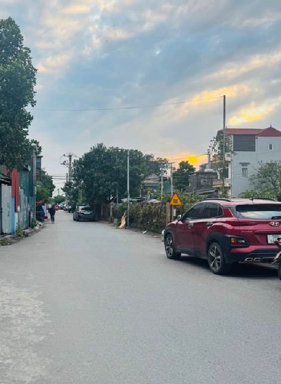 Nhà mặt phố Đức Giang, 63.5m² giá 20 tỷ - Hàng hiếm, kinh doanh tốt!