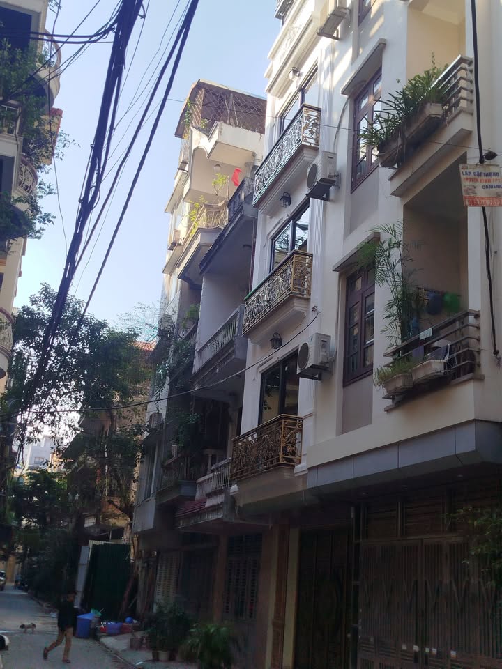 Nhà phố 7 tầng Lương Khánh Thiện, Tân Mai 50m² giá 17 tỷ - Sổ đỏ chính chủ!
