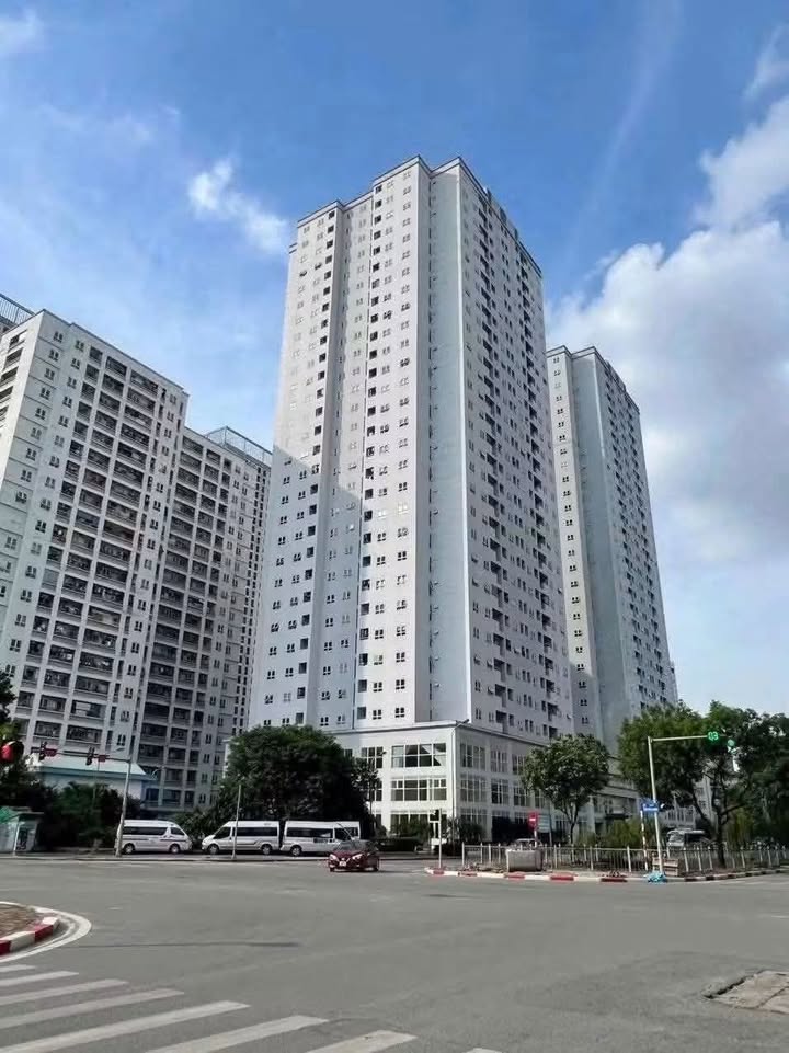 Căn hộ 2 phòng ngủ Tòa nhà A14 Nam Trung Yên 53m² giá 5 tỷ - Sổ đỏ đầy đủ, sang tên nhanh!