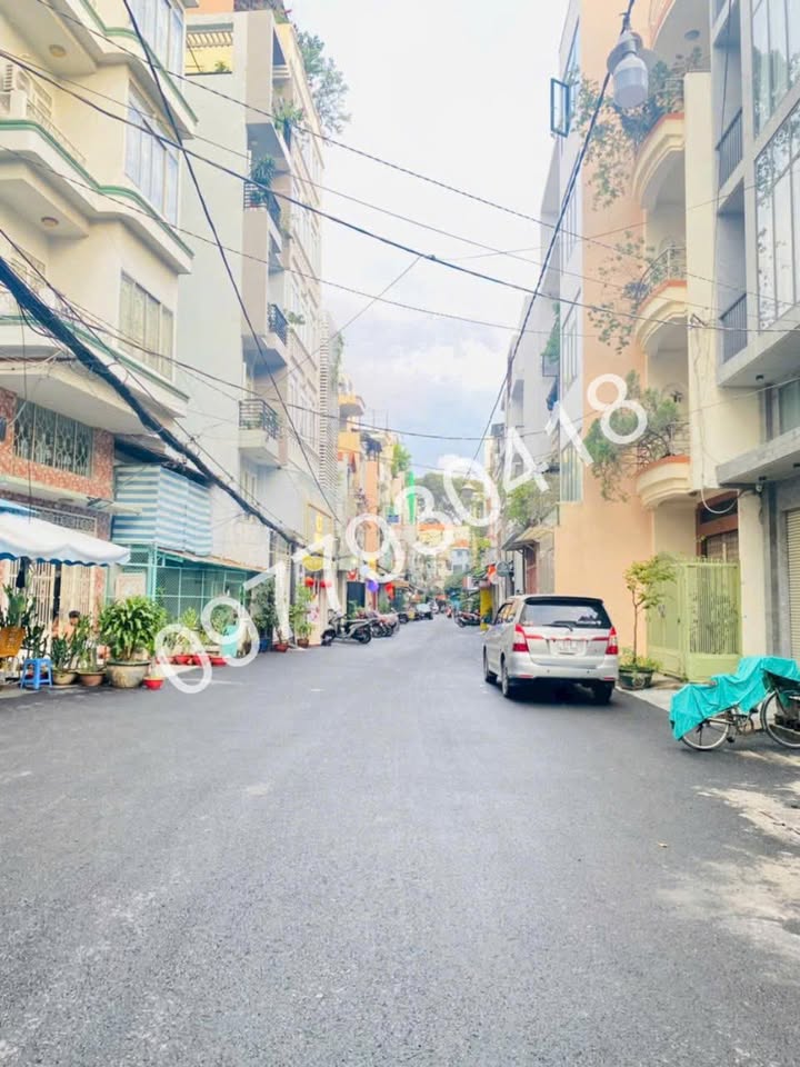 Nhà đẹp Bàn Cờ Quận 3 41m² giá 13.5 tỷ - Hẻm xe tải 8m, sẵn sàng ở ngay!