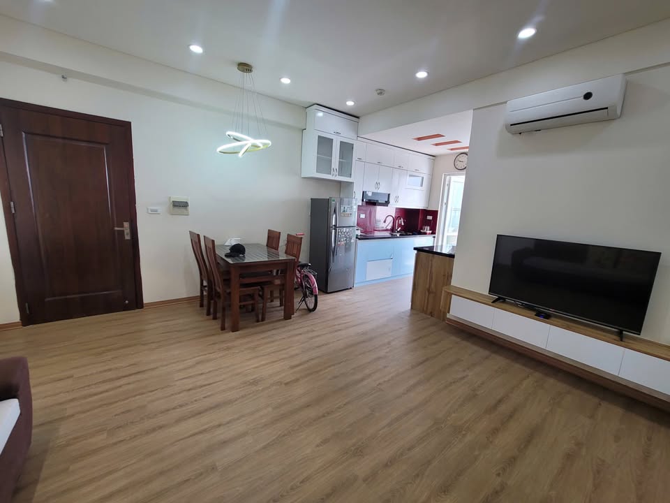 Căn hộ VP5 Linh Đàm 72m² giá 11 triệu - Đầy đủ nội thất, vào ở ngay!