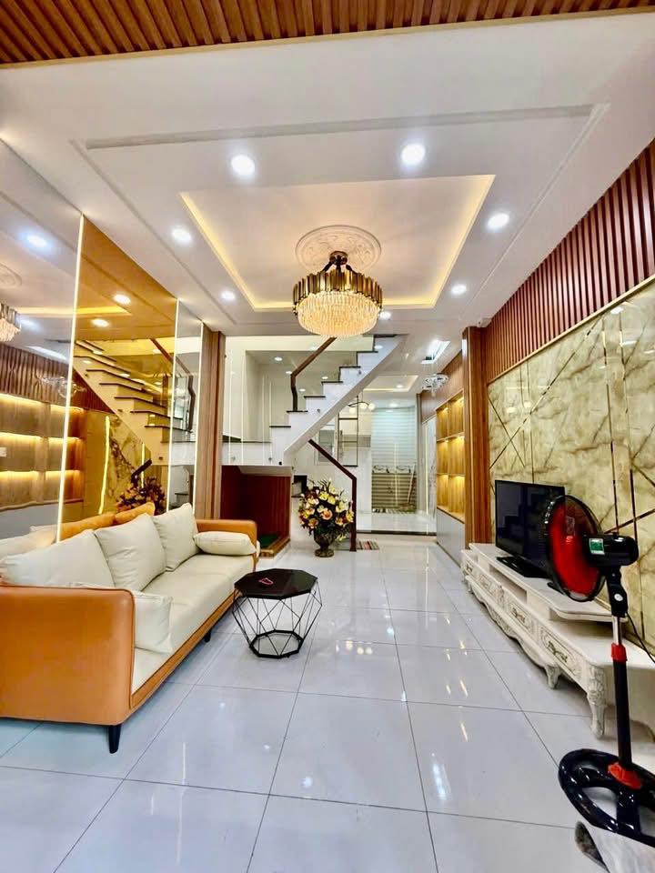 Căn hộ 35m² đường Nguyễn Duy Cung, Gò Vấp chỉ 4 tỷ - Full nội thất, khu an ninh!
