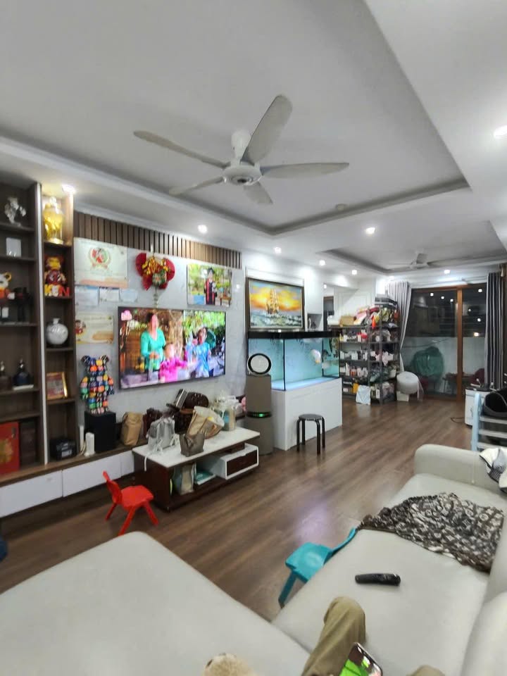 Căn hộ Intracom Cầu Diễn 95.8m² giá 6.57 tỷ - Full nội thất, sẵn sàng ở ngay!