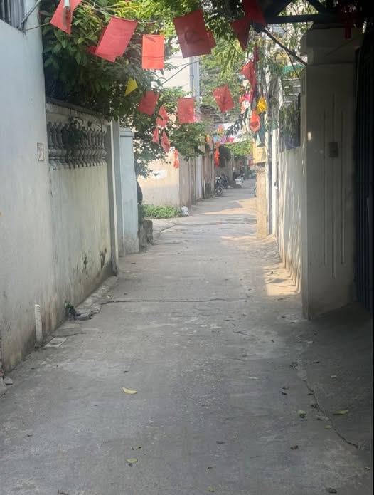 Đất nền Thượng Thanh, Long Biên 62m² giá 5.2 tỷ - Nhà mái bằng tặng kèm!