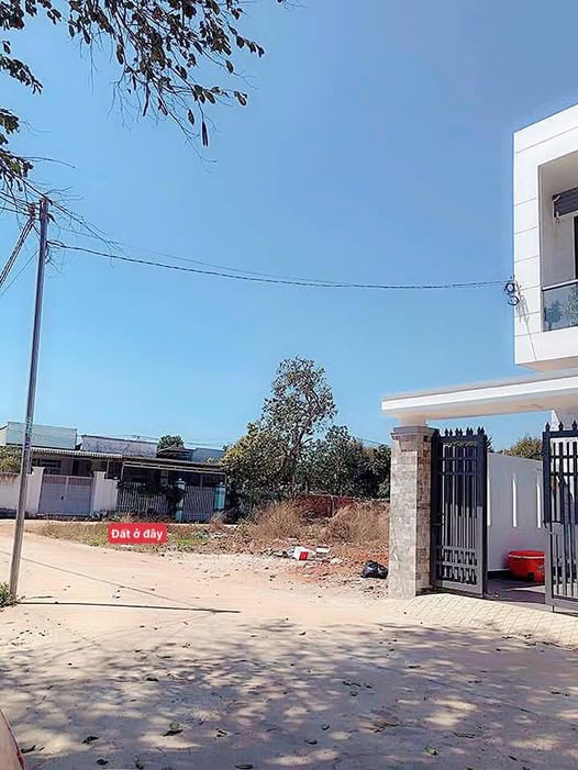 Đất nền 2 mặt tiền đường 53, Hòa Long 160m² giá 1.4 tỷ - Cơ hội đầu tư tốt!