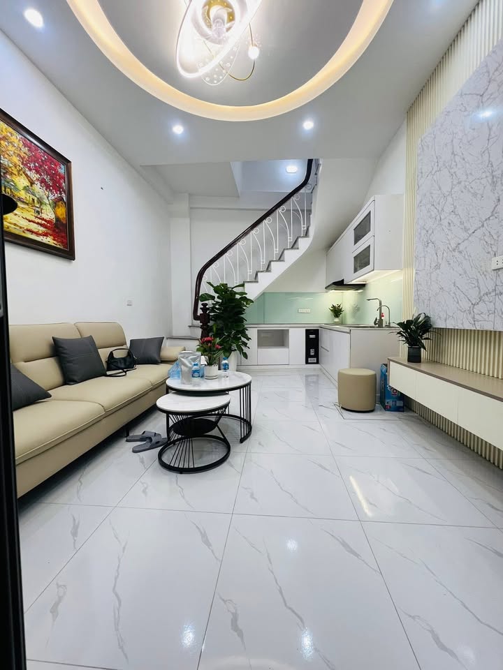 Nhà phố Yên Hòa, Cầu Giấy 23m² giá 6.9 tỷ - Đầu tư sinh lời ngay!