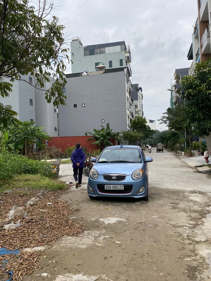 Đất dịch vụ Phú Lương Hà Đông 50m² giá 10 tỷ - Vị trí cực đẹp, đầu tư sinh lời!