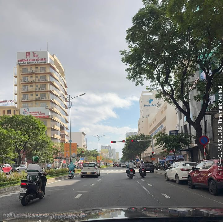 Bán cặp nhà mặt tiền đường Hàm Nghi, Đà Nẵng - Diện tích từ 117m² đến 206m², Giá chỉ từ 37 tỷ!