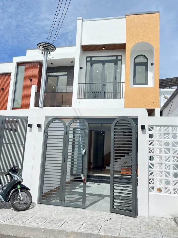 Bán nhà mặt tiền Sương Ánh, Rạch Giá, Kiên Giang - 54m² - Sẵn sàng vào ở!