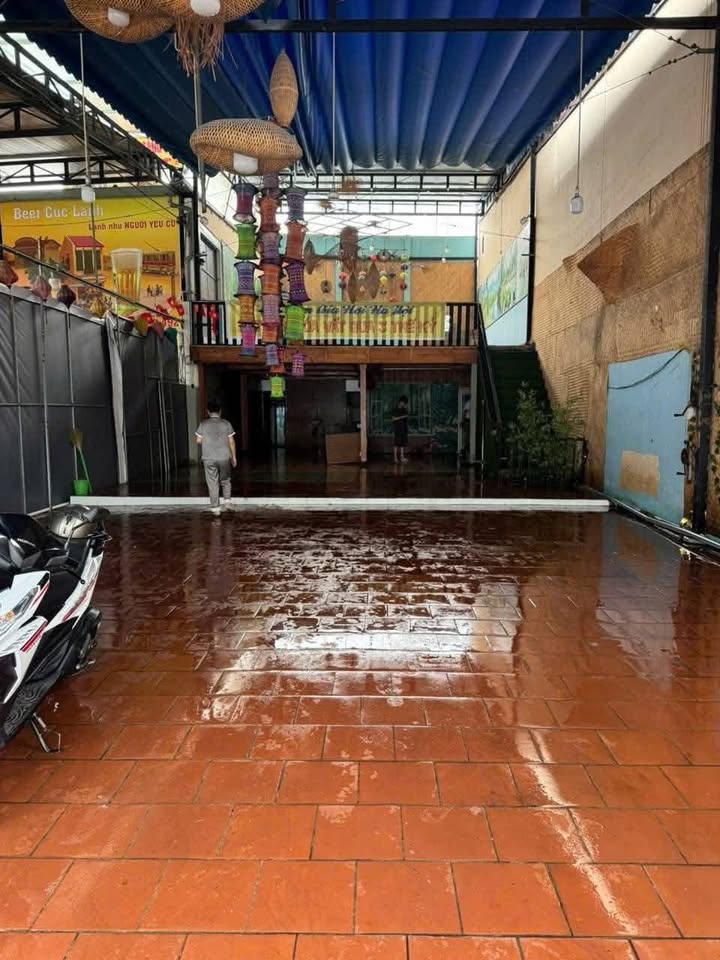 Cho thuê mặt bằng đường Nguyễn Thị Búp, quận 12, diện tích 240m² - Vị trí đẹp, kinh doanh thuận lợi!