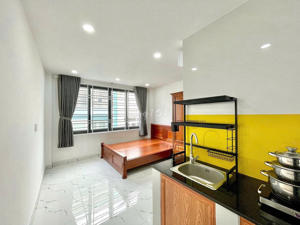 Phòng cho thuê 25m² tại 268 Nguyễn Thái Bình, Tân Bình - Sẵn sàng vào ở!