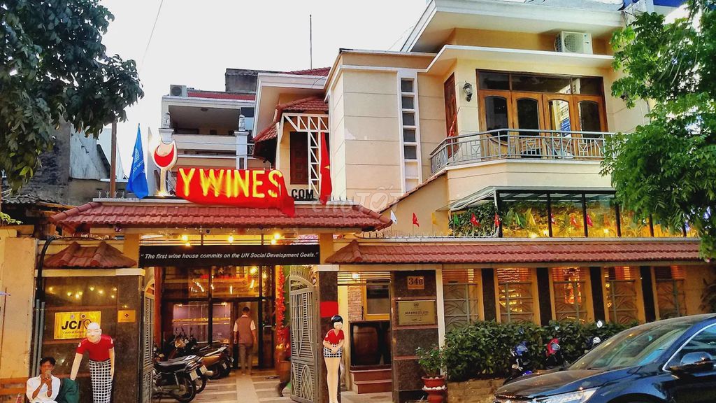 Biệt thự cho thuê mặt tiền Lê Văn Sỹ, Quận Tân Bình, 700m² - Vị trí cực đẹp, kinh doanh thuận lợi!