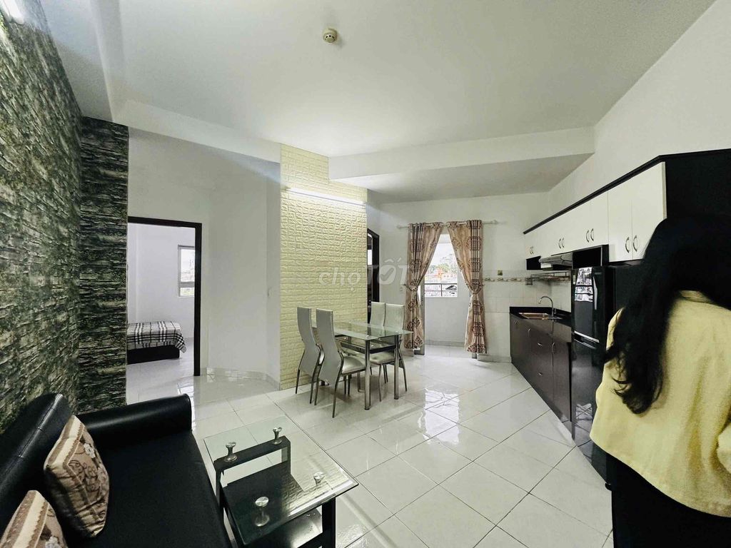 Căn hộ cho thuê 2PN-2WC Trần Hưng Đạo 62m² giá 12.2 triệu - Nội thất đầy đủ, gần Q1!