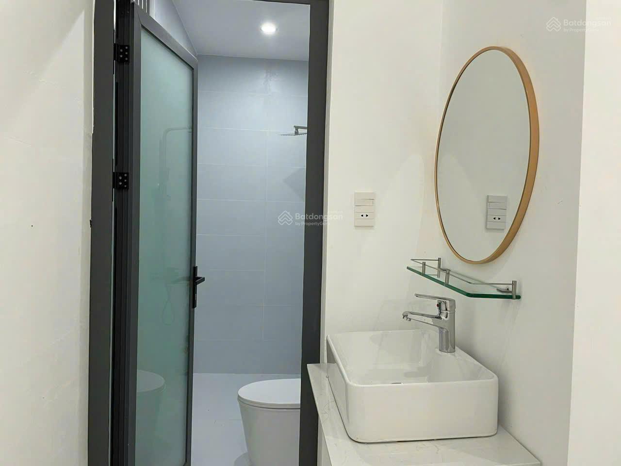 Cho thuê nhà 3 tầng kiên cố tại Quảng Ngãi 90m² - Chính chủ, mới 100%!