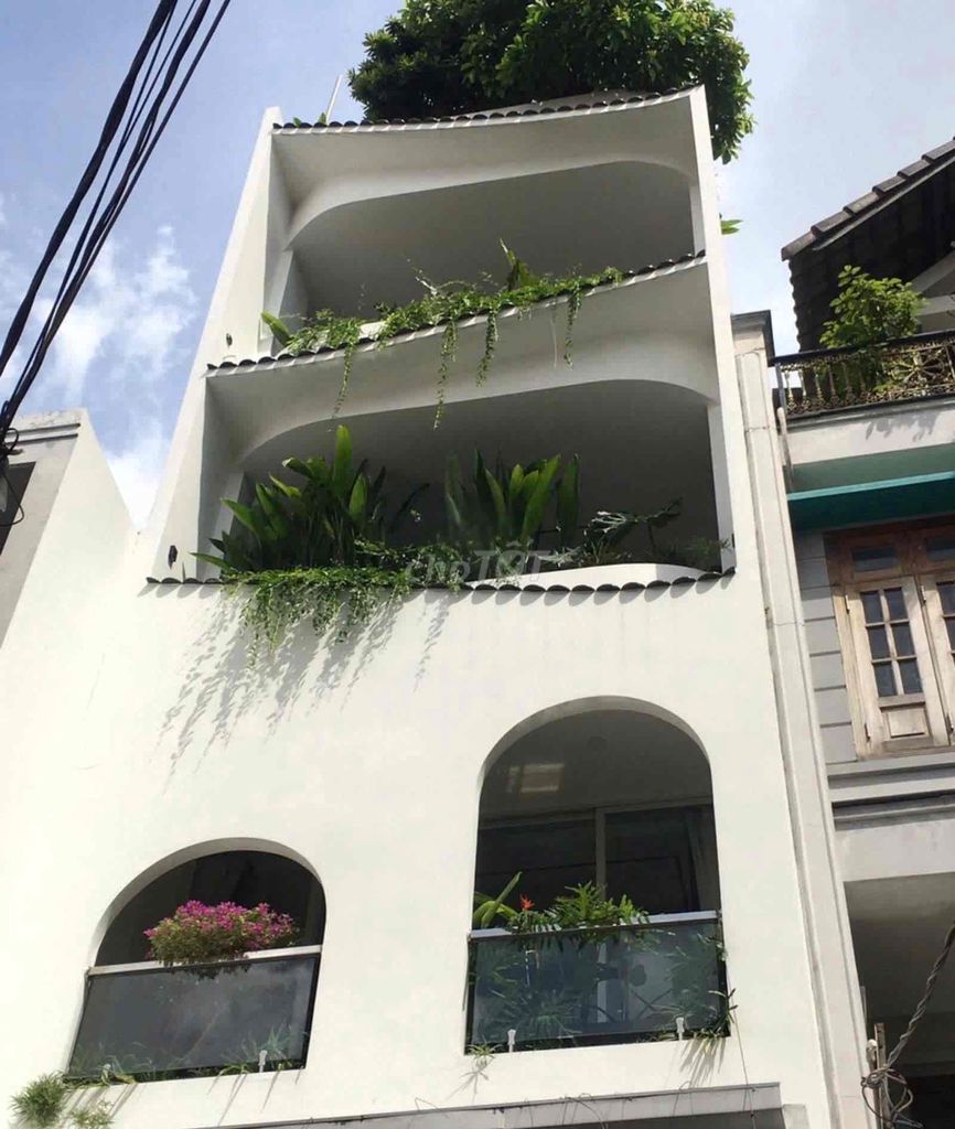 Nhà Kiến Trúc Xanh Tân Bình 98m² giá 47 triệu - Phù hợp ở và văn phòng