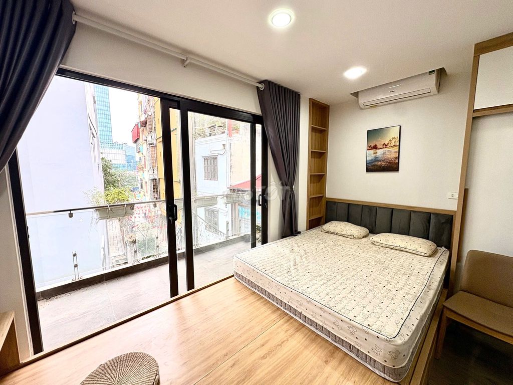 Căn hộ Studio Kim Mã 40m² giá 6.5 triệu - Full nội thất, an ninh 24/7!