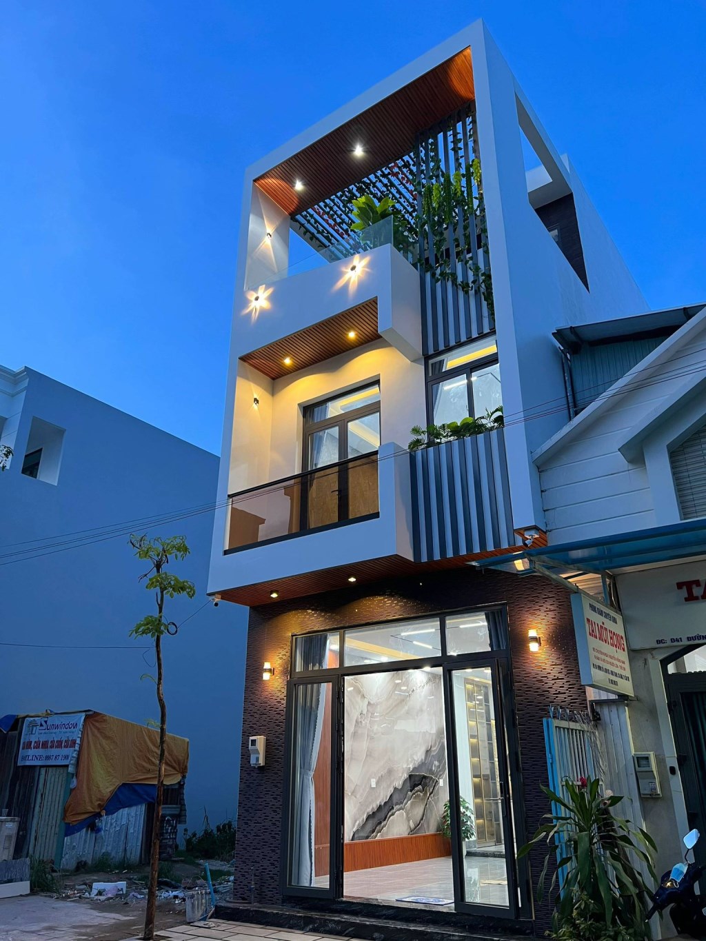 Nhà phố hiện đại, Tương Bình Hiệp, 120m² giá 2.7 tỷ - Sẵn sàng vào ở ngay!