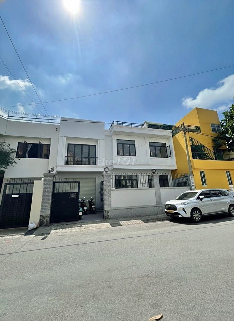 Nhà mặt tiền đường Hoàng Dư Khương, Quận 10 - 15x14m giá chỉ 50 triệu/tháng - Kinh doanh sầm uất!