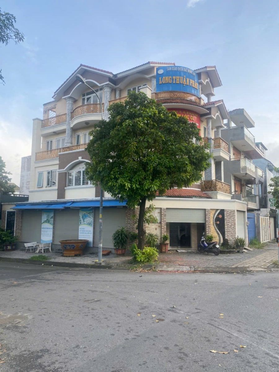 Nhà cho thuê Phước Long B 540m² giá 70 triệu - Vị trí đắc địa 2 mặt tiền