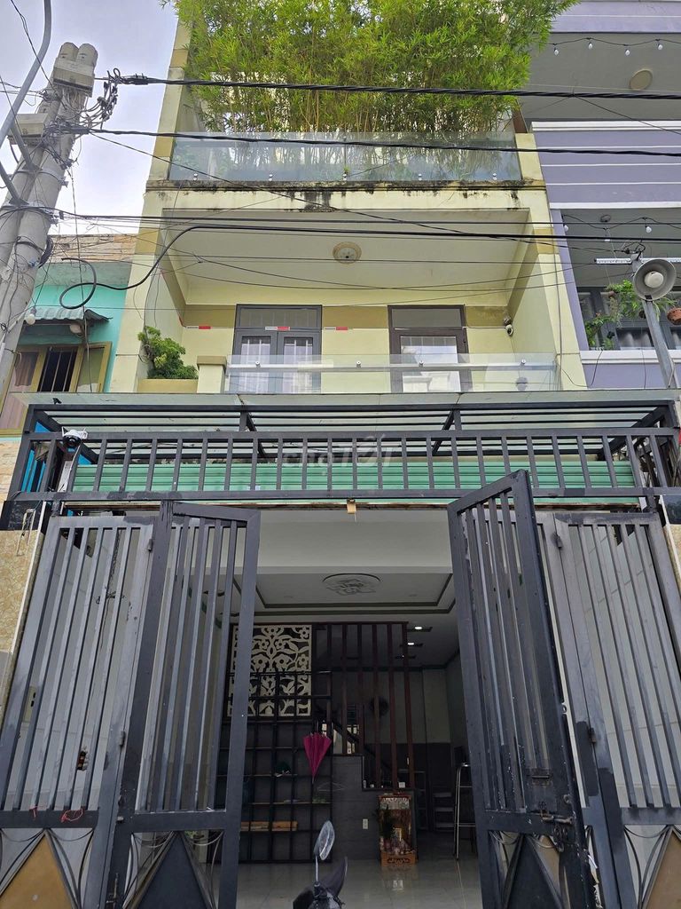 Nhà nguyên căn 3 tầng Nguyễn Duy Trinh 60m² giá 10 triệu - Phù hợp gia đình!