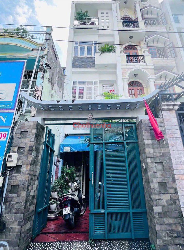 Nhà cho thuê mặt tiền đường Nguyễn Đình Chính, Phú Nhuận 72m² - Kinh doanh lý tưởng!