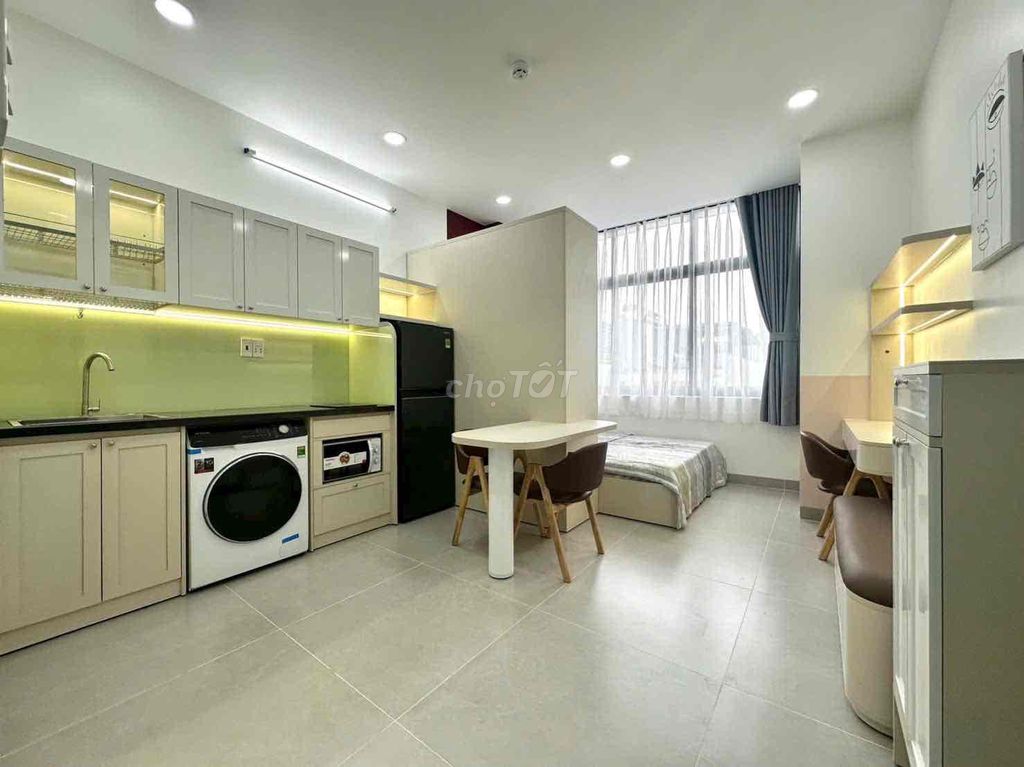 Căn hộ cho thuê Bùi Đình Túy, Bình Thạnh 38m² giá 6.5 triệu - Full nội thất hiện đại, gần Ngã tư Hàng Xanh!