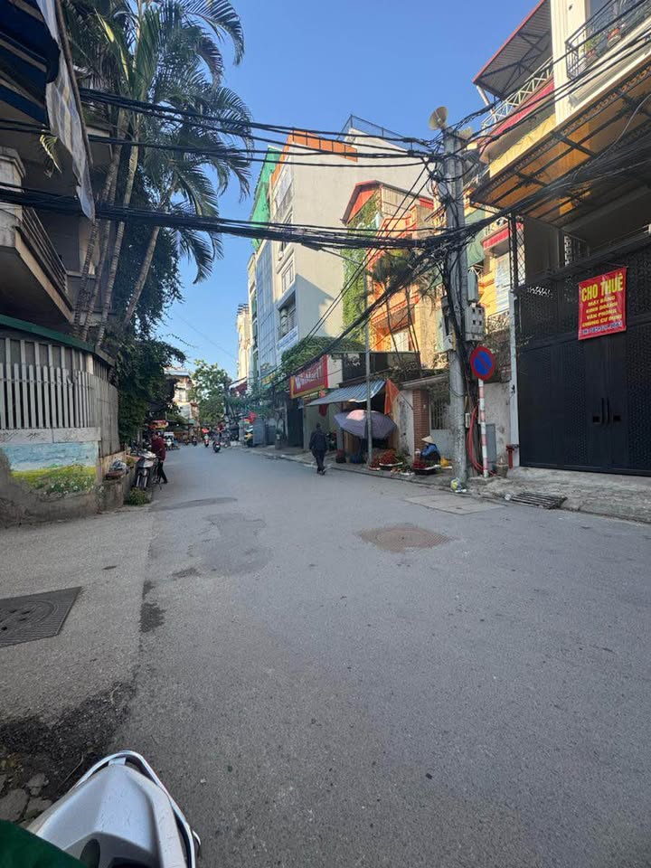 FrontHouse kinh doanh mặt ngõ Xuân Thủy, Cầu Giấy 32m² giá 10 tỷ - Đầu tư sinh lời ngay!