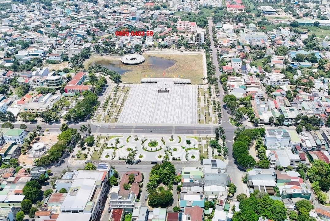 Bán gấp FrontHouse mặt tiền Phạm Văn Đồng, Quảng Ngãi 112m² giá 6 tỷ - Cơ hội đầu tư hiếm có!