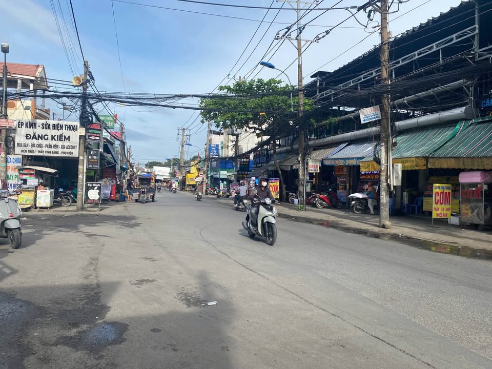 Dãy trọ 14 phòng tại đường 147, Phước Long B, giá 27 tỷ - Đầu tư sinh lời cao!