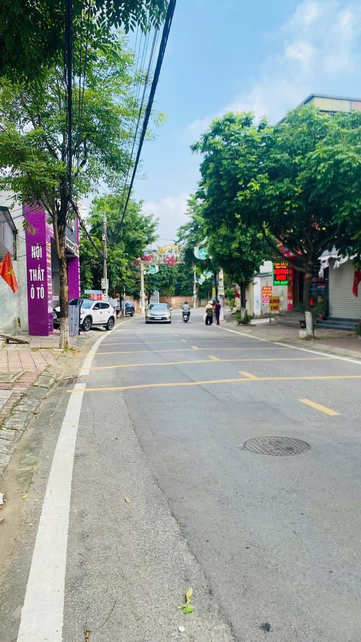 Nhà 2 tầng mặt tiền 4.6m tại Đường Lam Sơn, Vĩnh Yên - Kinh doanh sinh lời!