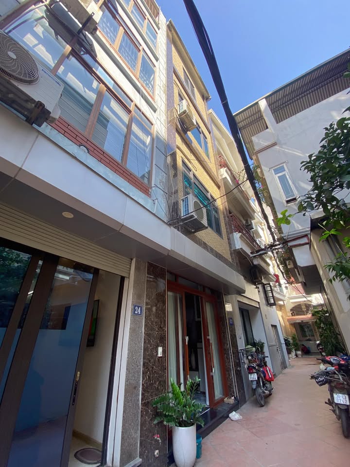 Nhà riêng Xuân Đỉnh 35m² giá 7 tỷ - Ô tô vào tận nhà!