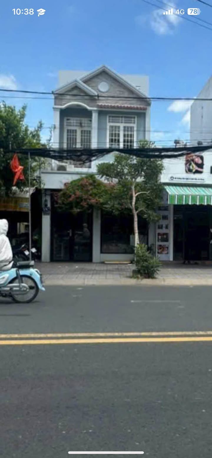 Nhà 1 trệt 1 lầu mặt tiền đường Hàm Nghi, 72m² giá 4 tỷ - Nhà mới đẹp, chính chủ bán gấp!